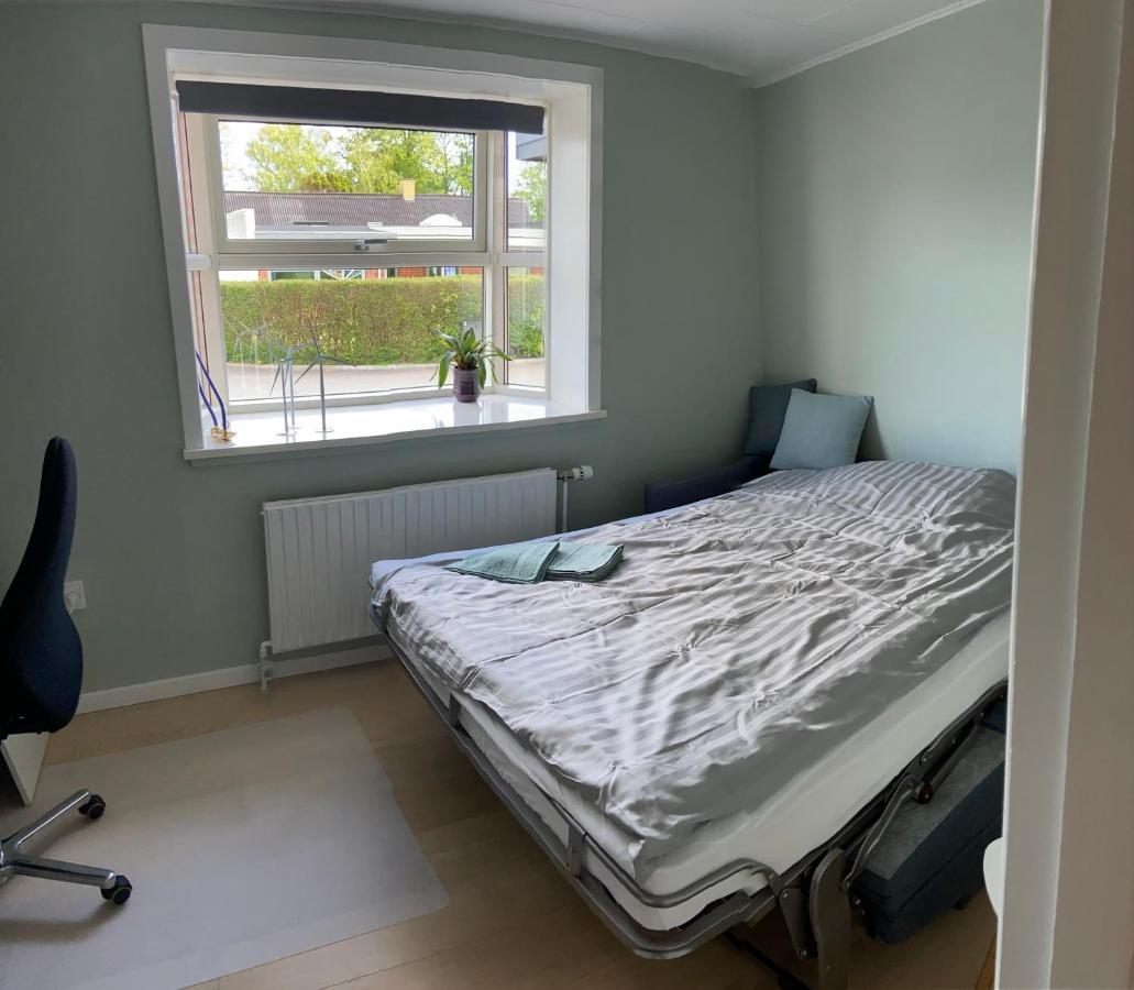Fredelig Overnatning Ved Sundet Og Norrestrand So 호르센스 외부 사진